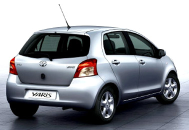 Toyota Yaris Hach back