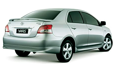 toyota_yaris_sedan_back