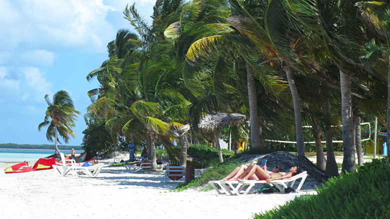 Cayo Coco girls