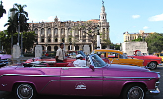 Cars in Havana 