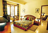 HOTEL LOS CANEYES