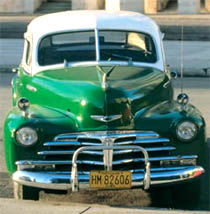 Click to see Havana's historic cars