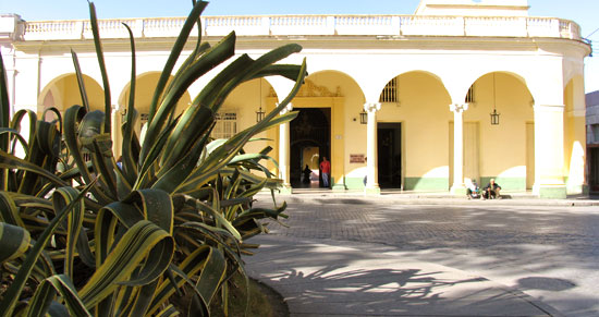 Santa Clara Decorative Arts Museum